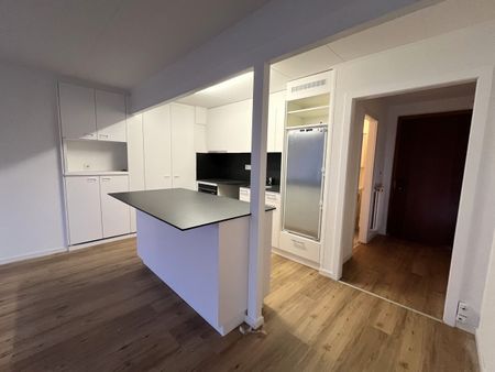 Renovated – Large 3.5 room apartment in Rennaz - Photo 2