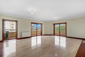 Apartamento T3 em Lisboa