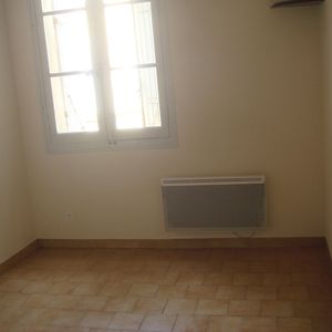 Appartement Arles 1 pièce, 24 m2, - Photo 2