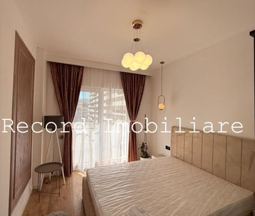 Prima inchiriere 2 camere Str.Eroilor blocurile albe - Photo 2