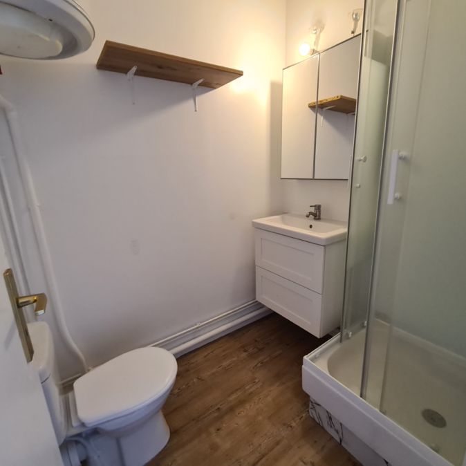 Location Appartement 1 pièce 29m² - Photo 1