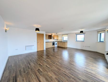 2 bedroom apartment to rent - Photo 4