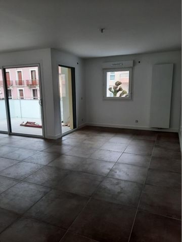 Location Appartement 3 pièces 72m² AIX LES BAINS 73100 - Photo 5