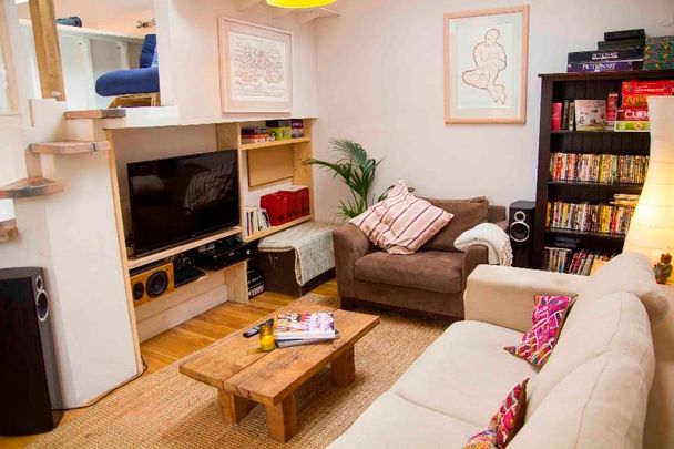 Room in a Shared House, Alvington Crescent, E8 - Photo 1