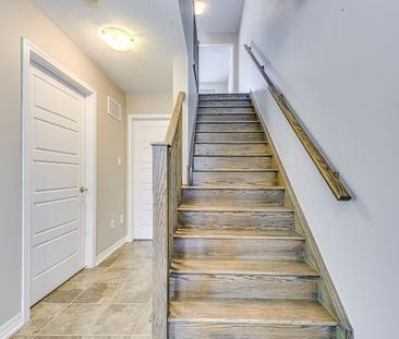For Lease - 212 Ellen Davidson Drive, Oakville, Ontario - Photo 6