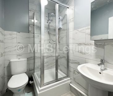 18 Royal Park Grove, Leeds, LS6 1HQ - Photo 4