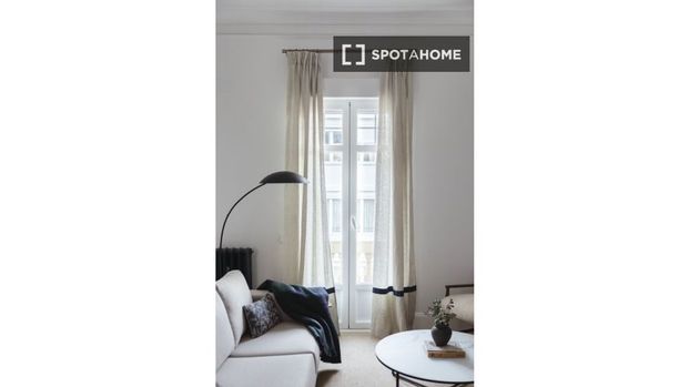 3 room luxury Apartment for rent in Madrid, Spain - Photo 1