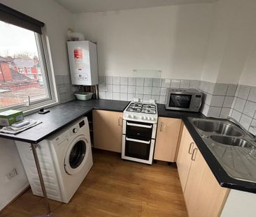 2 bedroom apartment to rent - Photo 4