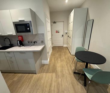 1 bedroom property to rent - Photo 3