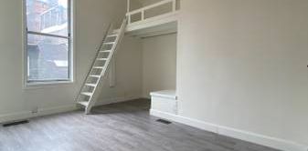 Loft style studio apartment - Photo 2