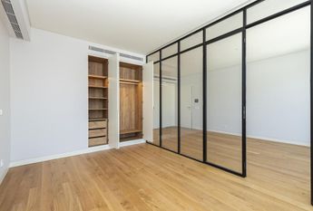 1 Bedroom Apartment with a view, Largo do Rato, Lisboa