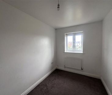 3 bedroom house to rent Tavistock Street, Bletchley, Milton Keynes,... - Photo 5