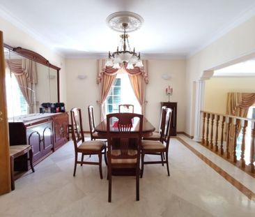 5 room luxury House for rent in Cascais, Lisbon - Photo 1