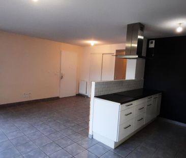 Location Appartement 3 pièces 62m² THONON LES BAINS 74200 - Photo 6