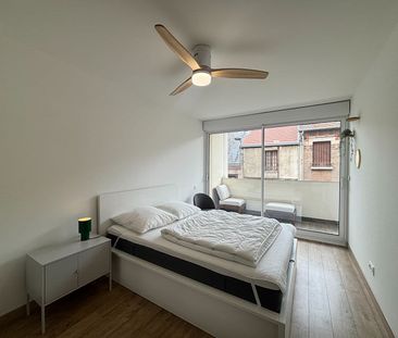 APPARTEMENT T2 MEUBLE - 47M² - REIMS CENTRE - Photo 5