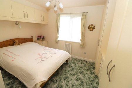 2 bedroom bungalow to rent - Photo 4