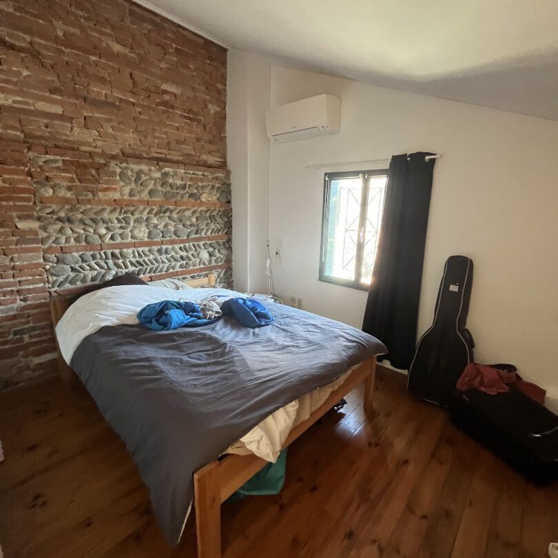JEANNE D'ARC/ BAYARD T4 de 94 m2 en triplex avec parking - Photo 1