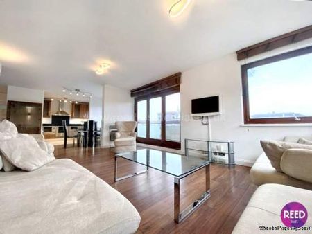 3 bedroom property to rent in London - Photo 3