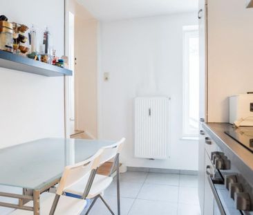 Appartement te huur in Hannut voor € 790 met 2 slaapkamers - Photo 6