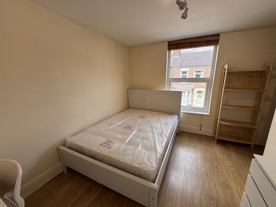 Stanley Street, The Groves - P2140 - Photo 1