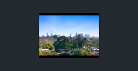 MODERN AND SPACIOUS APARTMENT - Photo 3