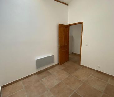 Location Appartement 1 pièce 30m² BRIGNOLES 83170 - Photo 1