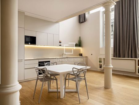 Excellent 1 Bedroom apartment for rent in El Born, Barcelona - Photo 3
