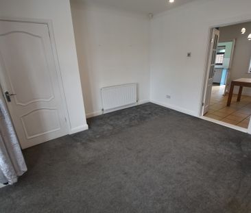 Avondale Road, Farnworth, Bolton - Photo 2