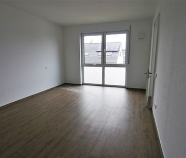 Nur mit WBS! - Rollstuhlgerechte 2-Zimmer-Wohnung mit Balkon und PK... - Foto 4