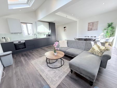 3 Bed Flat, Mount Road, NW4 - Photo 3