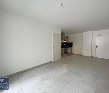 Location Appartement 2 pièces 39m² MONTFAVET 84140 - Photo 1