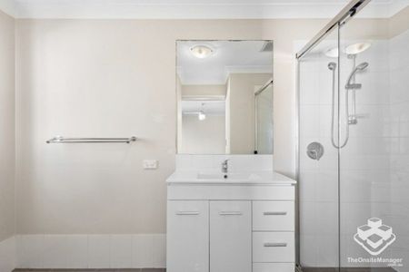 MODERN TOWNHOUSE HALPINE LAKE MANGO HILL - Photo 4