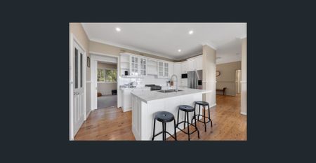 Furnished Equestrian Retreat at Ding Dang Doo - Photo 4