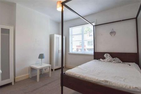 Westbury Road, Edgbaston, Birmingham, West Midlands, B17 - Photo 4