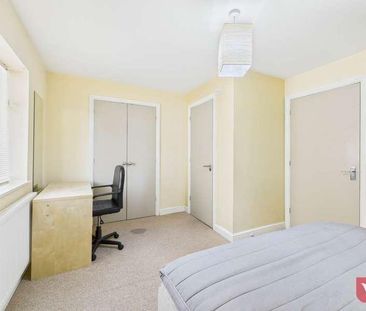 Calvie Croft, Hodge Lea, MK12 - Photo 6