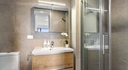 Modern 2 bedroom apartment - Photo 2