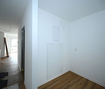 Neubau-Erstbezug! Perfekte Single Wohnung in zentraler Lage Seubers... - Photo 5