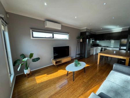 2/85 Gaffney Street, Coburg VIC 3058 - Photo 2