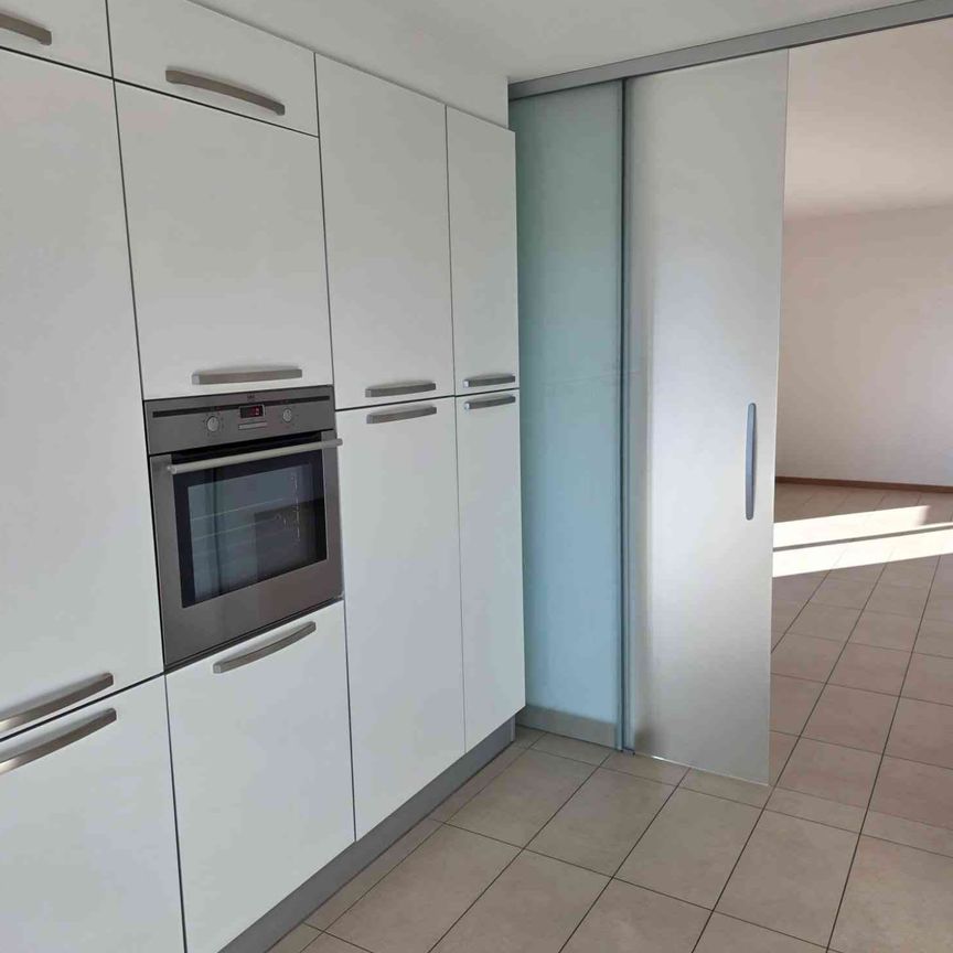 4.5 Zimmer, 130 m², 2. Stock - Photo 1