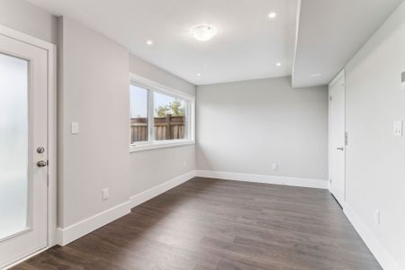 For Lease - 28 Cassila Way, Vaughan, Ontario - Photo 4