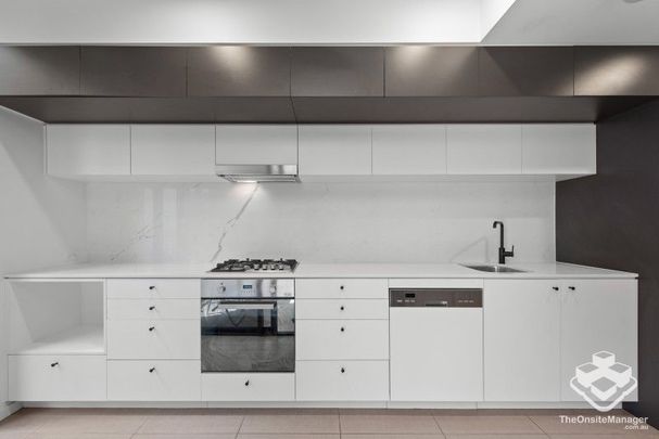 Unfurnished 1 Bedroom 1 Bathroom / 1 Car Apt - Photo 1