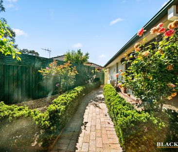 70 Rosewood Glen, Jerrabomberra NSW 2619 - House For Rent | Domain - Photo 4