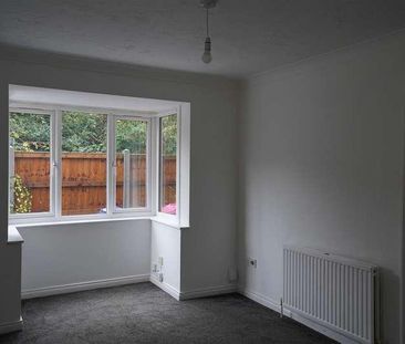 Caversham Avenue, Shoeburyness, SS3 - Photo 1