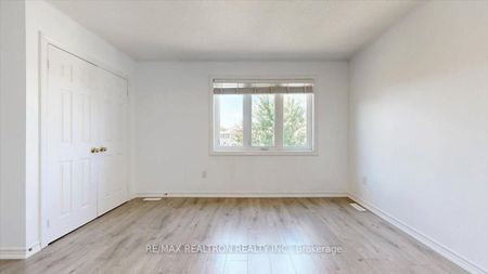 For Lease - 19 Tamarack Trail, Barrie, Ontario - Photo 4