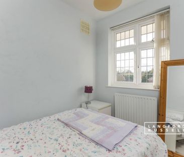 3 bedroom semi-detached house to rent - Photo 6