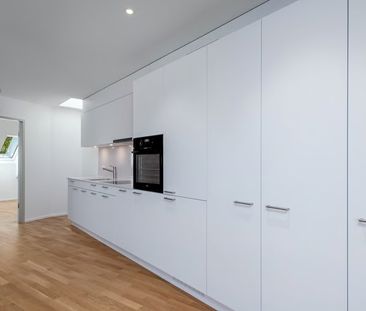 2.5 Zimmer, 85 m², 3. Stock - Photo 1