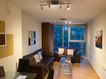 2 Bed Flat, St. Martins Gate, B2 - Photo 3