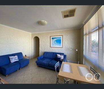8/17 Adelphi Terrace, Glenelg North, SA 5045 - Photo 3