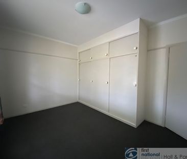 Central Location! - Photo 3