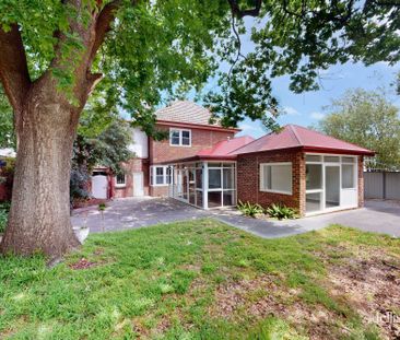 83 Wellington Street, Kew VIC 3101 - House For Rent | Domain - Photo 5